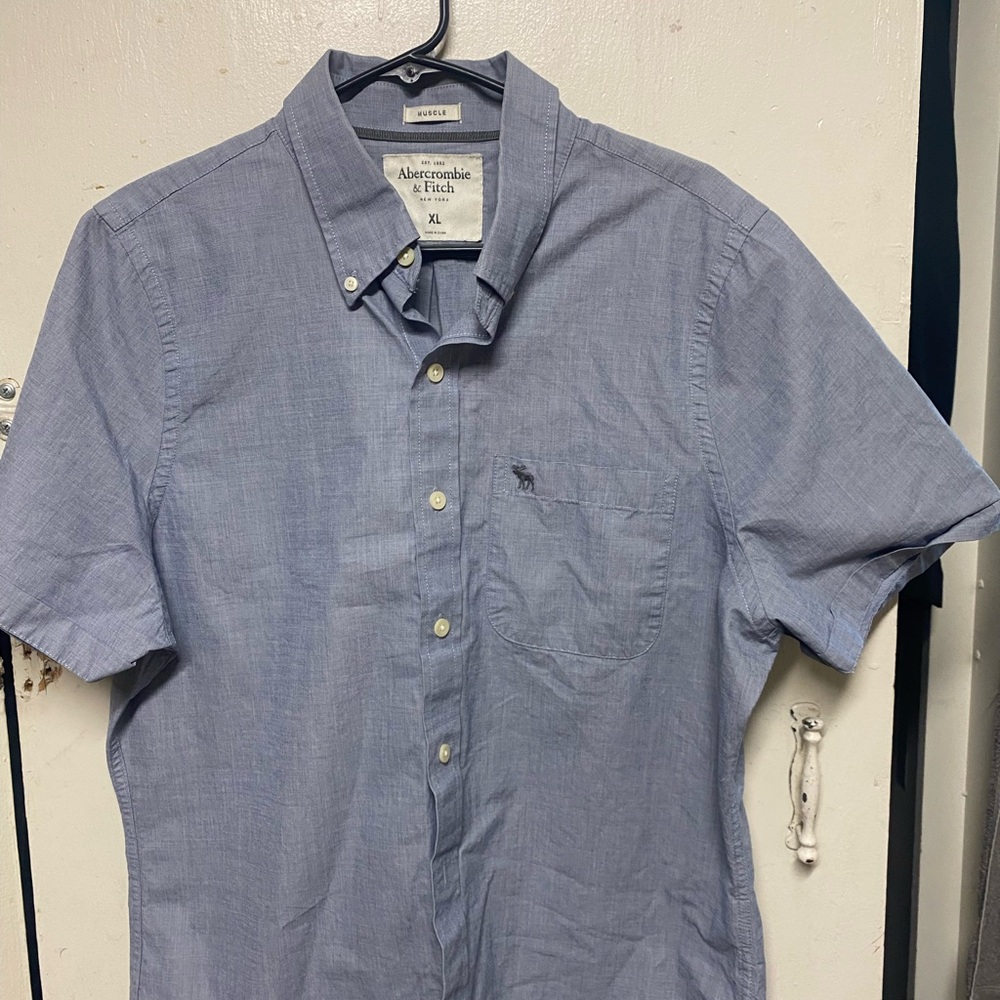 Abercrombie & Fitch Men's Blue Shirt